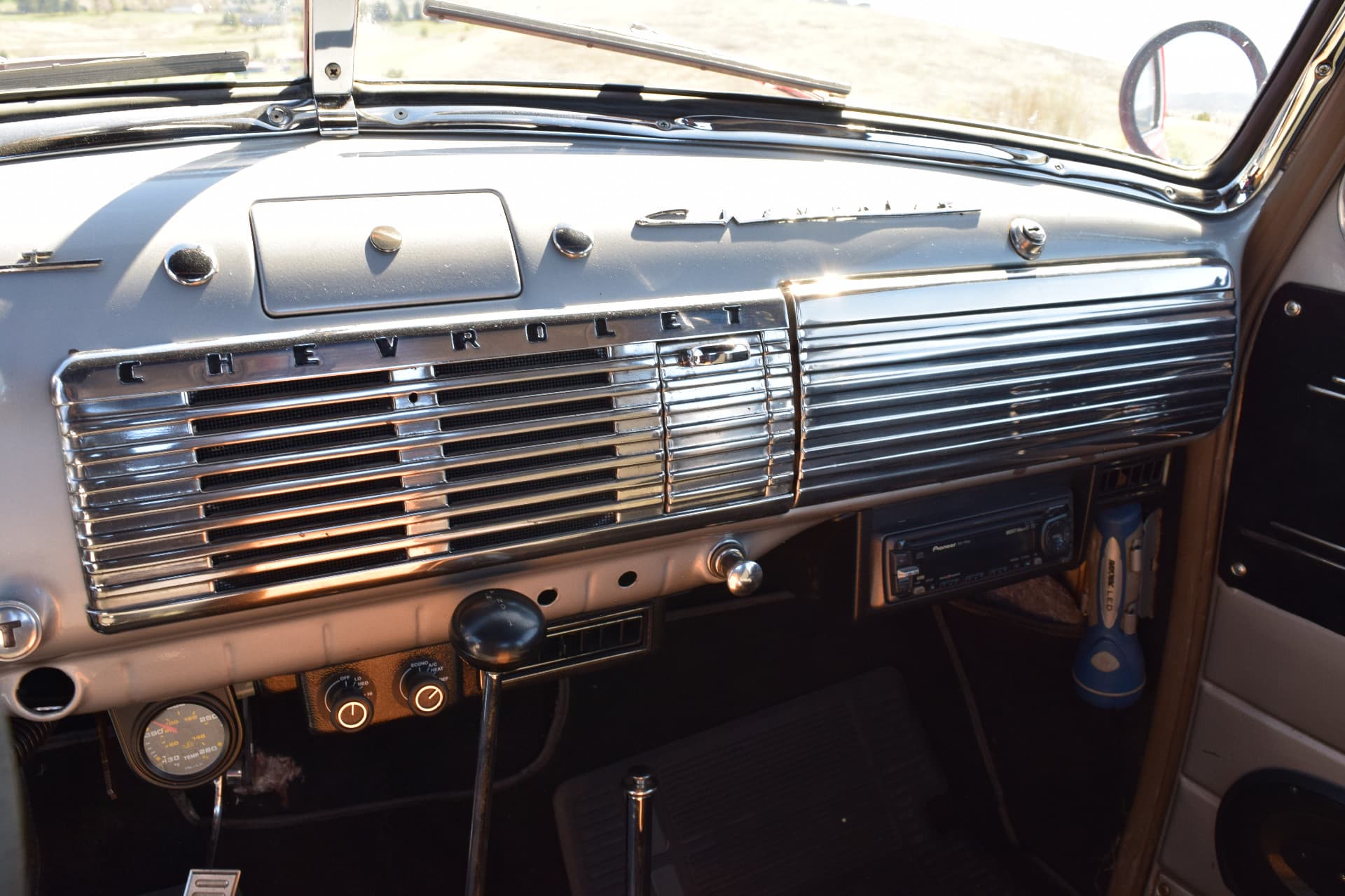 Vehicle image 20